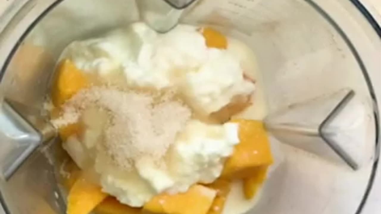 🥭 mango lassi