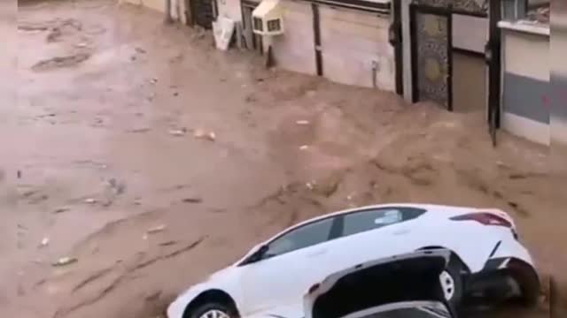 flood in saudi arabia