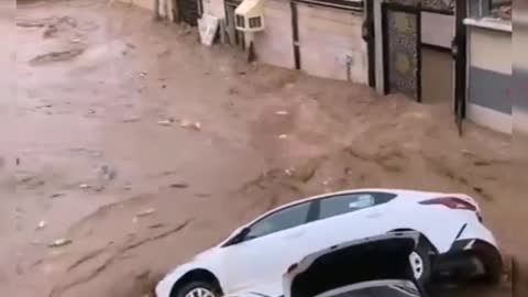 flood in saudi arabia