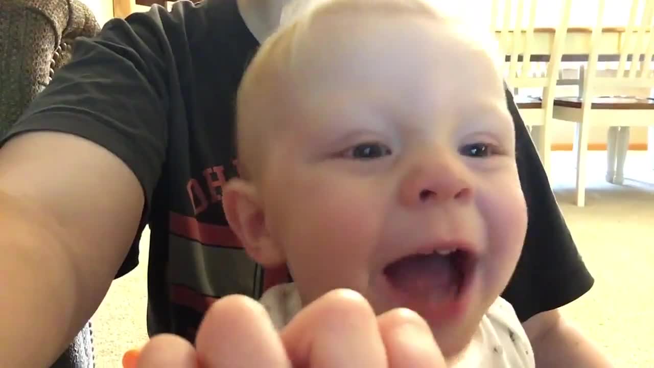 Baby Does Funny Impressions of Animal Noises