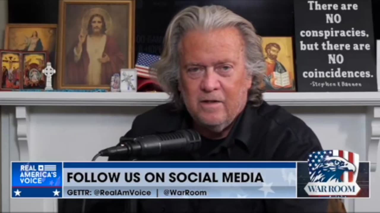 STEVE BANNON (x) + TRUMP MEAN TWEET (X) : IMPOSSIBLE !