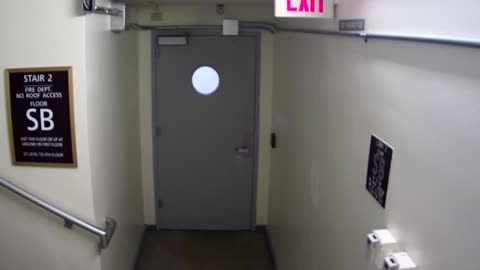 6160RHOBSBRSBST2StairwaySide_2021-01-05_05h00min00s500ms.mp4