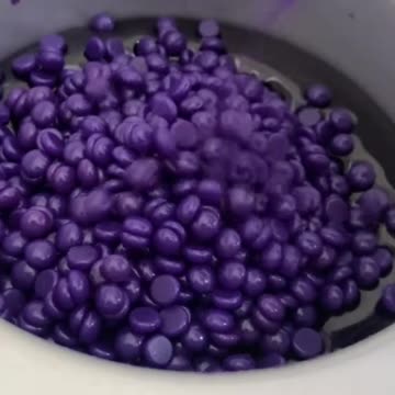 Melting and Reviewing Sexy Smooth Purple Seduction Hard Wax