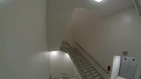 3156RHOB03Stair6_2021-01-05_02h00min01s583ms.mp4