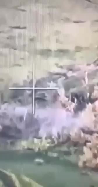 The AS-90 gun mount destroys a ru tank.