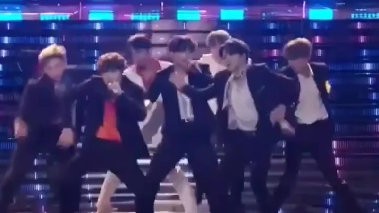 BTS army dancing jungkook #bts Army
