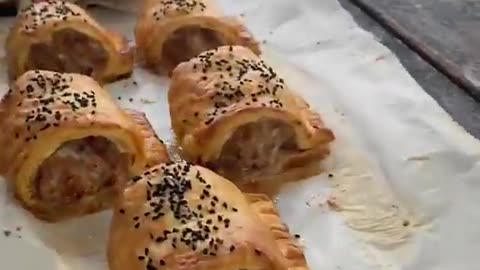 Recipe: wonderful British sausage rolls