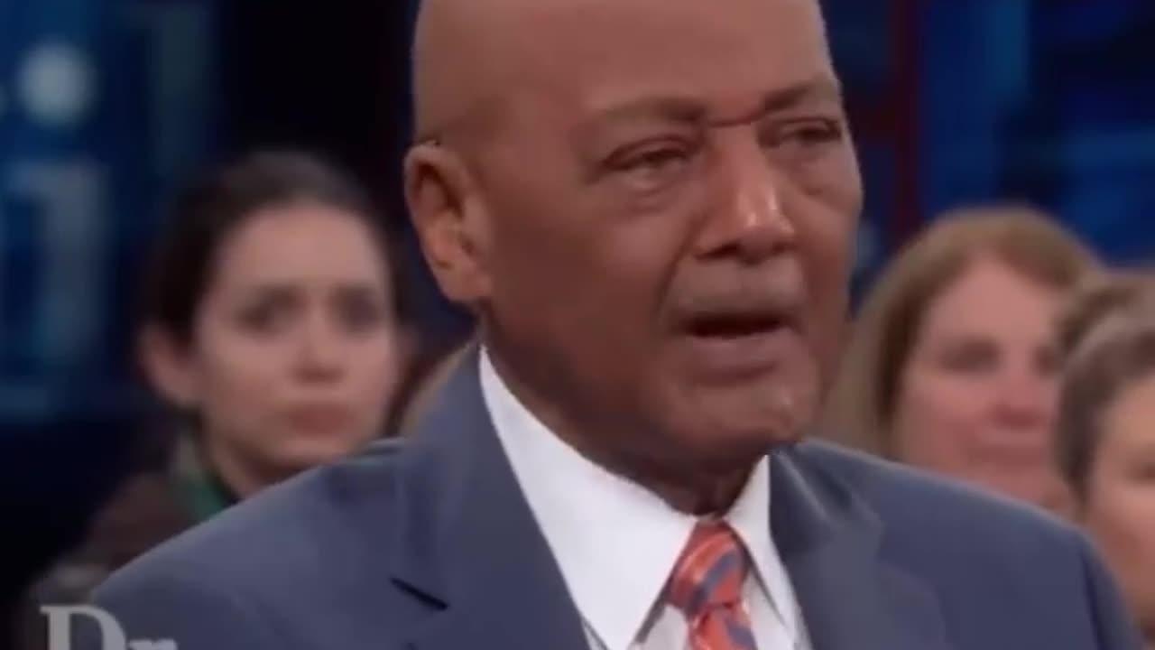 "Dr. Phil" Audience Stunned SILENT by Guest's Monologue on Race