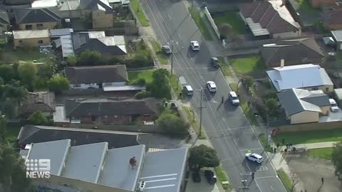 Manhunt underway after deadly Melbourne shooting | 9 News Australia