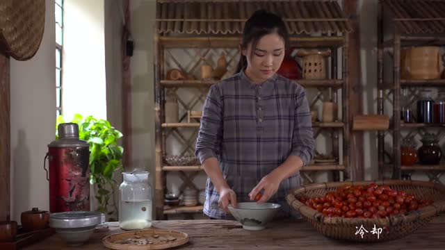 How to Cook Chinese Plum Loquat Goat's Milk Fruit Cake Recipe