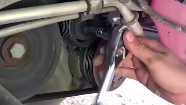 Whole process of water pump replacement