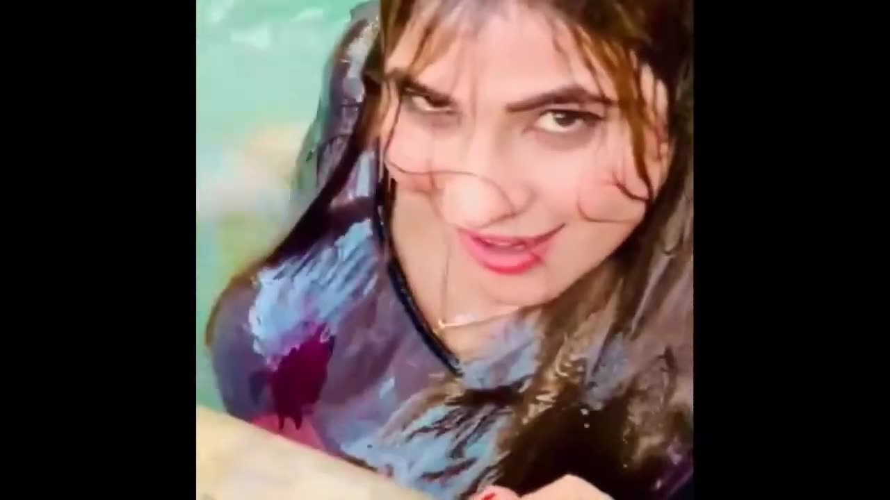 Hot Girls bath in River