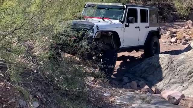 4 wheeling Tucson