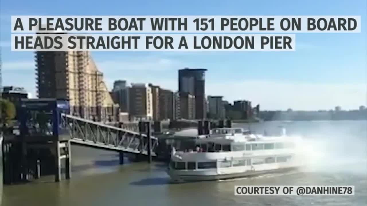 London: 300 ton boat crashes into Canary Wharf (Call the Police)