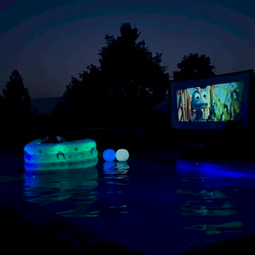 How to Throw a Pool Movie Party That Your Family Will Love
