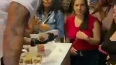 cock sucking beautiful girl 