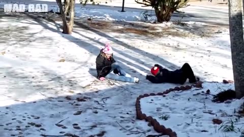 funny people falling on ice