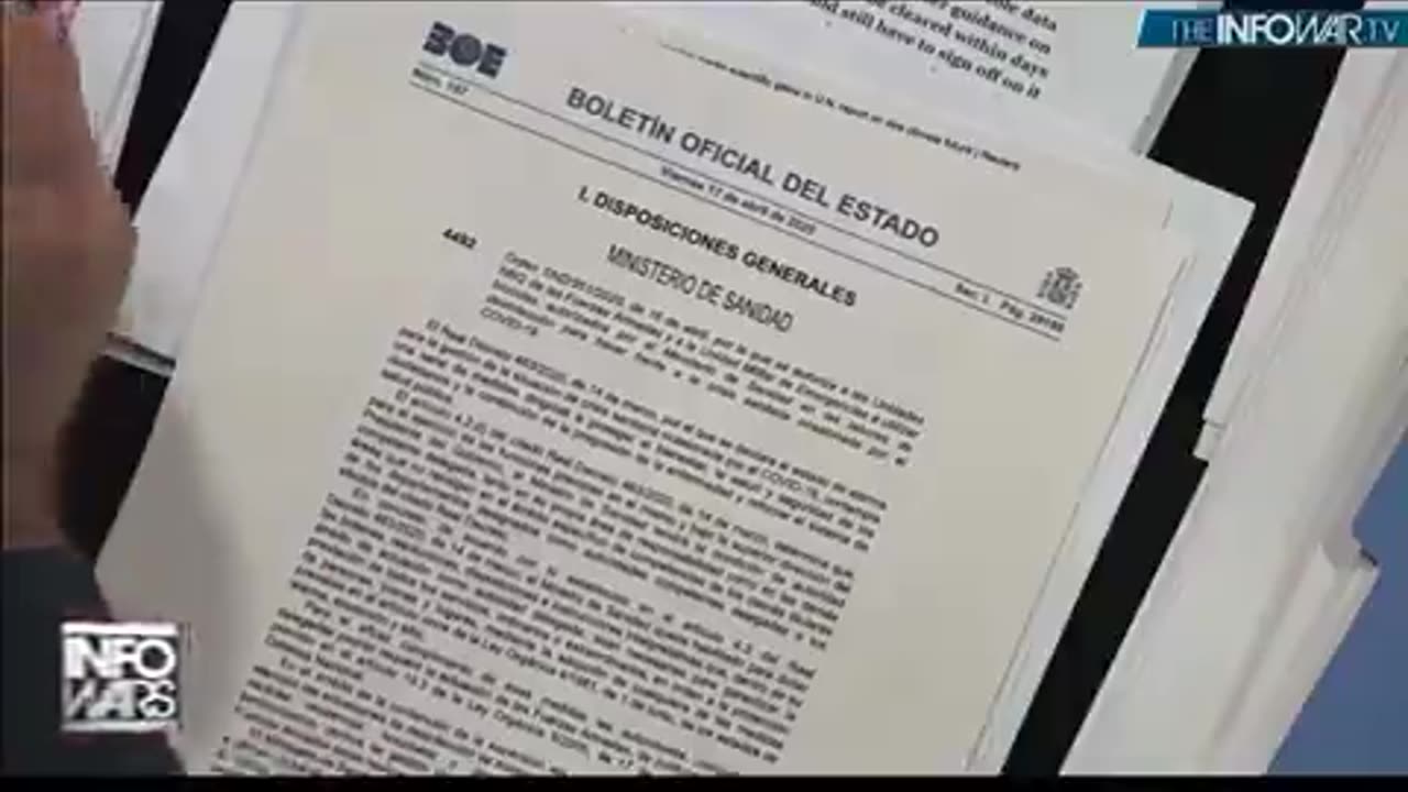 The globalists are Chemtrail Spraying you every day with heavy metal