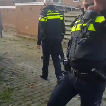 Boy snatched by15 Cops in the Netherlands Mother complained about Covid critical Dad