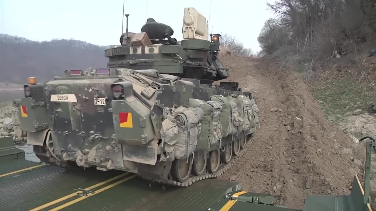 U.S. Army Builds Floating Bridge & Crosses It With Tanks