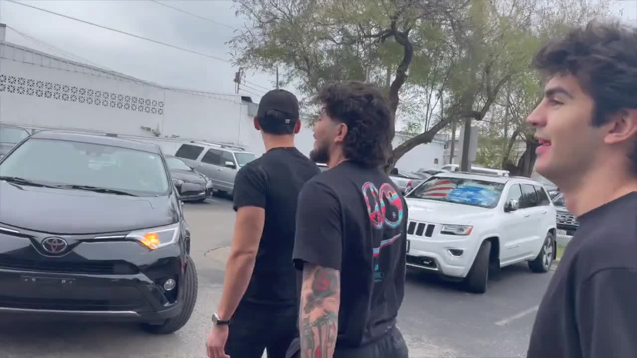 ANTHONY TAYLOR & DILLON DANIS ERUPT ONTO THE STREET AT MISFITS PRESSER (FULL FIGHT)