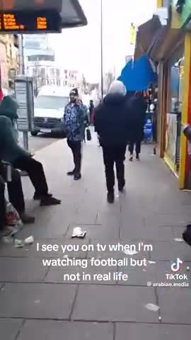 Where are all the white English people ？