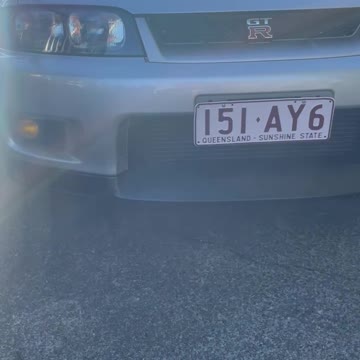 Nissan Skyline R33 GTR