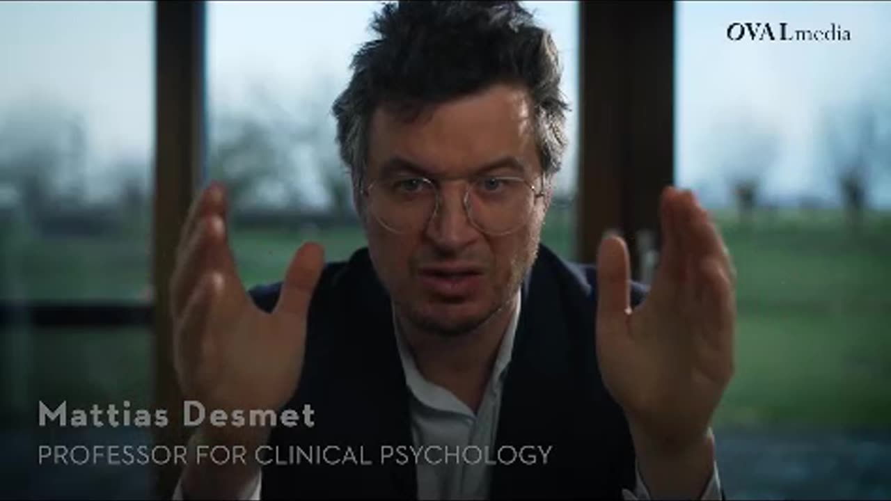 Mattias Desmet, professor of clinical psychology, on 'mass formation'