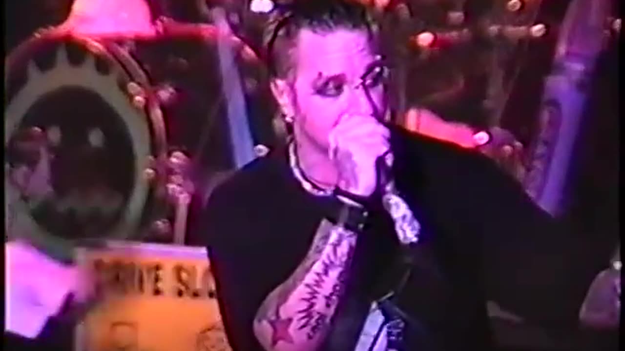 Coal Chamber live 1997