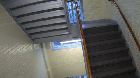 3884FHOB03Stair8_2021-01-06_16h48min03s270ms.mp4