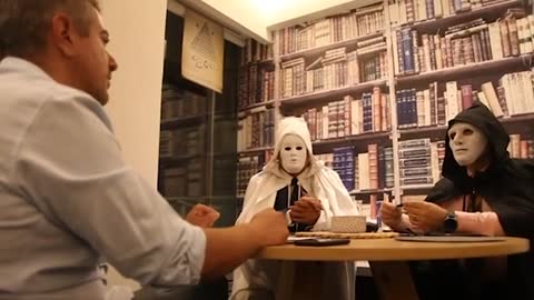 Οι Έλληνες Illuminati αποκαλύπτονται στο zougla.gr