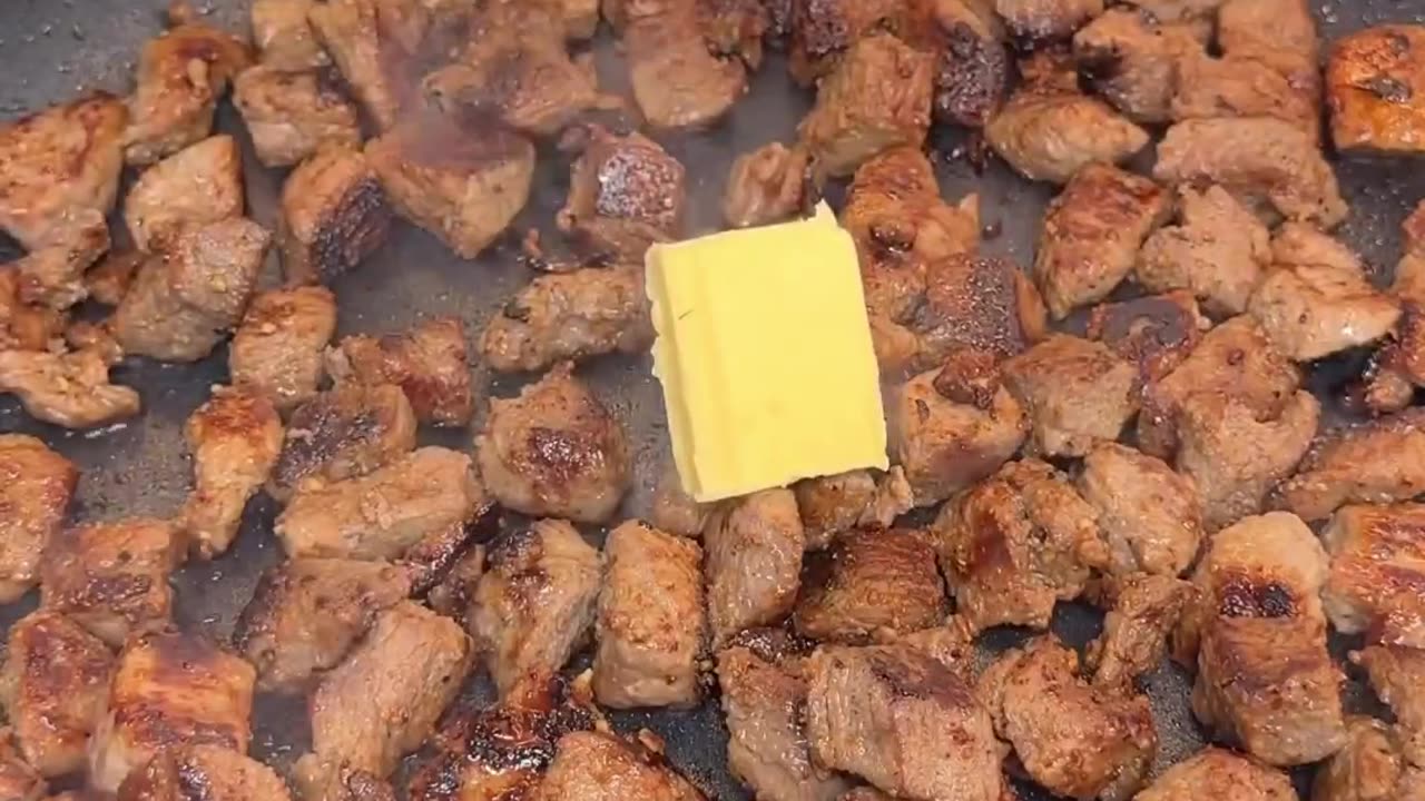 High Protein Creamy Garlic Butter Steak Bites!