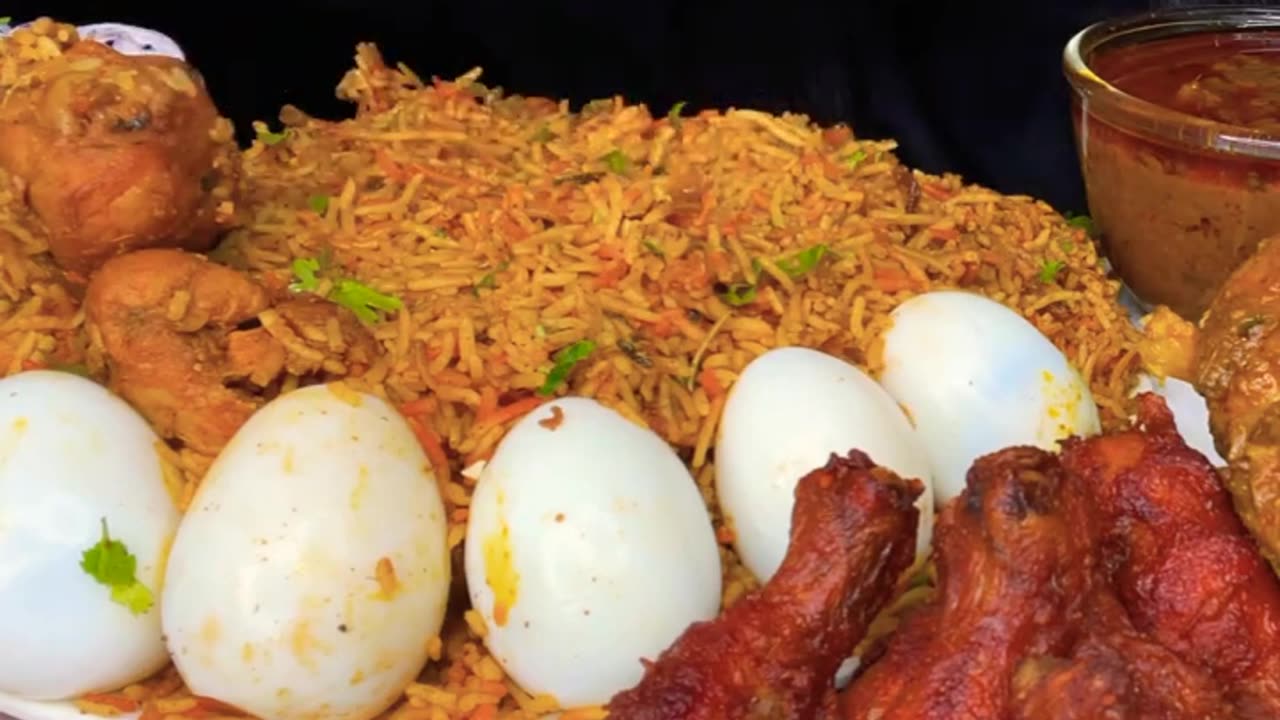 Satisfying ASMR Eating: Chicken Biryani & Egg Mukbang - 🍛 #shorts #spiceasmr #mukbang