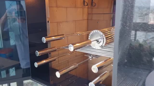 Lindo projeto de fechamento de boca de churrasqueira e rotativa