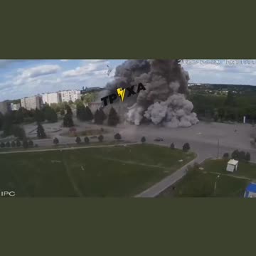 Ukraine Russia Bomb Levels Building