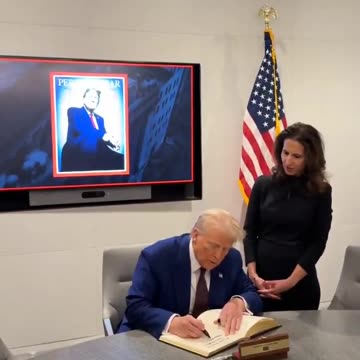 45+ signs NYSE guest book and will becomethe first president to ring the bell since Ronald Reagan