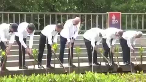 Anche se per pochi secondi (e anche male) possiamo ammirare