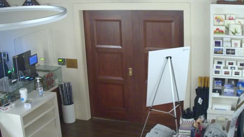 1235DSOBBASenateGiftShop_2021-01-05_01h40min00s553ms.mp4
