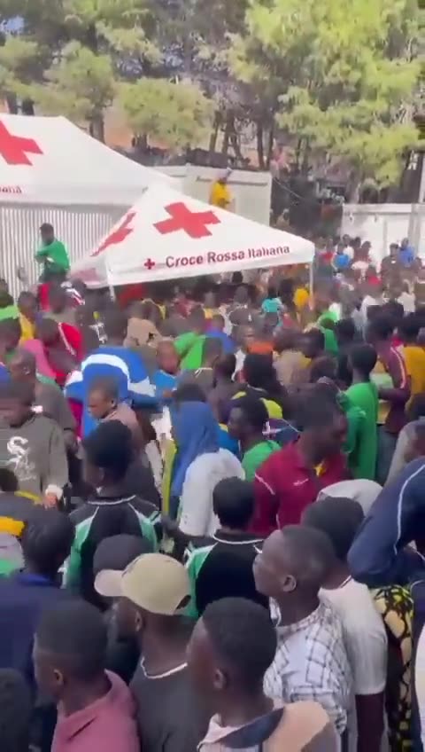 Sudden invasion of Lampedusa, Italy - by illegal aliens from Africa via boats!