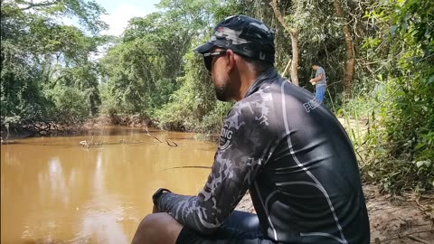 INCRÍVEL COMO ESSE RIO ESTA INFESTADO.........PESCARIA RIO PIRAPITINGUI