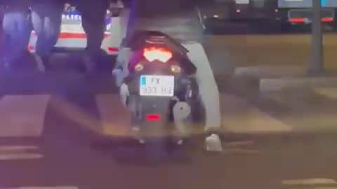 A video of French police officers reportedly having to push their cars due to fuel shortages.