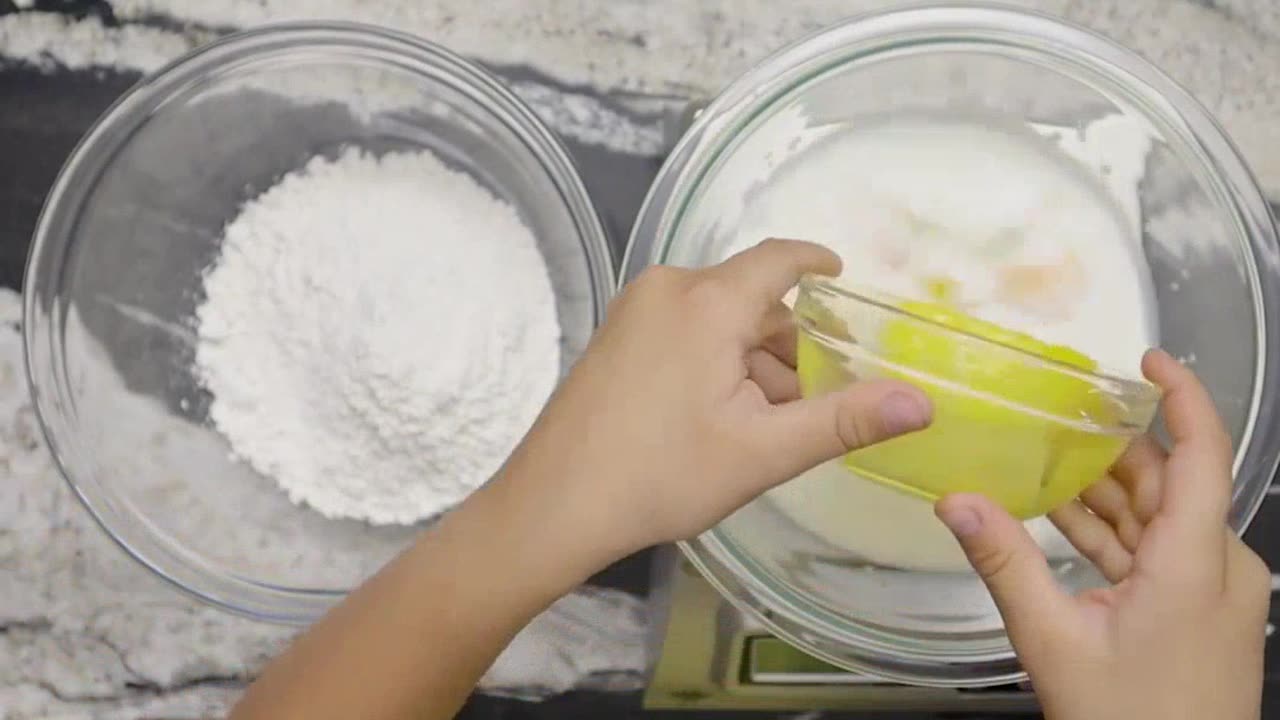 Master the Perfect Pancake Recipe with Simple Ratios and Tricks!