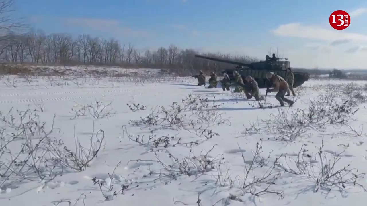 Ukrainian army preparing to launch attack with modern Т-72АМТ tanks