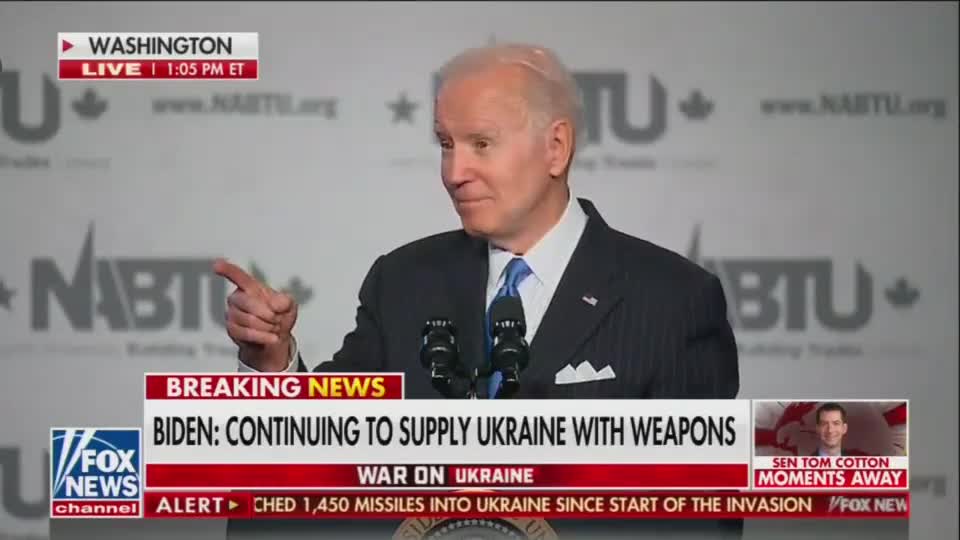 Biden Ukraine: "If I have to go to war, I will go with you.