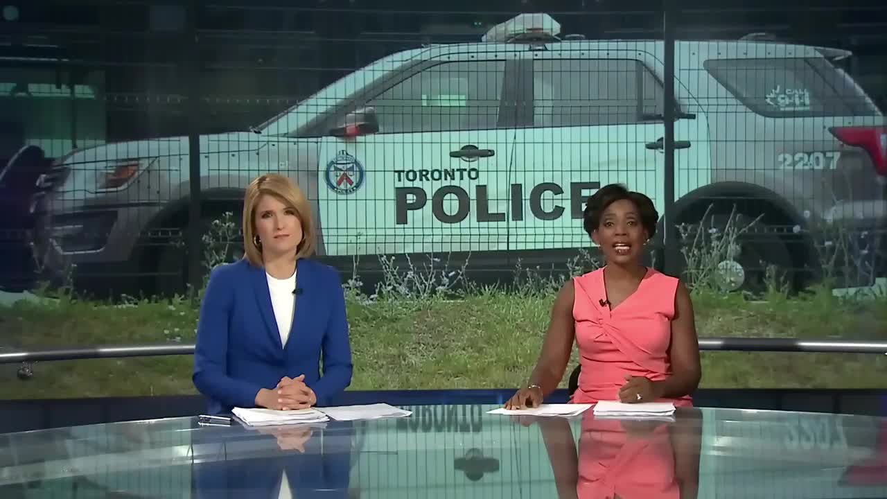 Woman set on fire on Toronto bus dies, police confirm