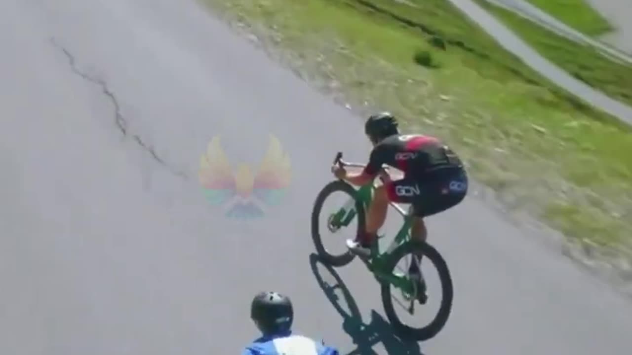 Racing _ Skating Cycle vs Skating #racer #skatingvideos #lovely #shortsviralvideo