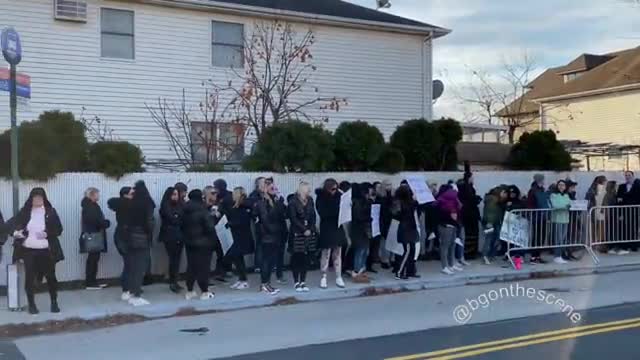 NYC, Staten Island: protesters against vaccine mandates