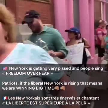 New Yorkers chanting “Freedom over Fear!” at vaccine pop up clinic.