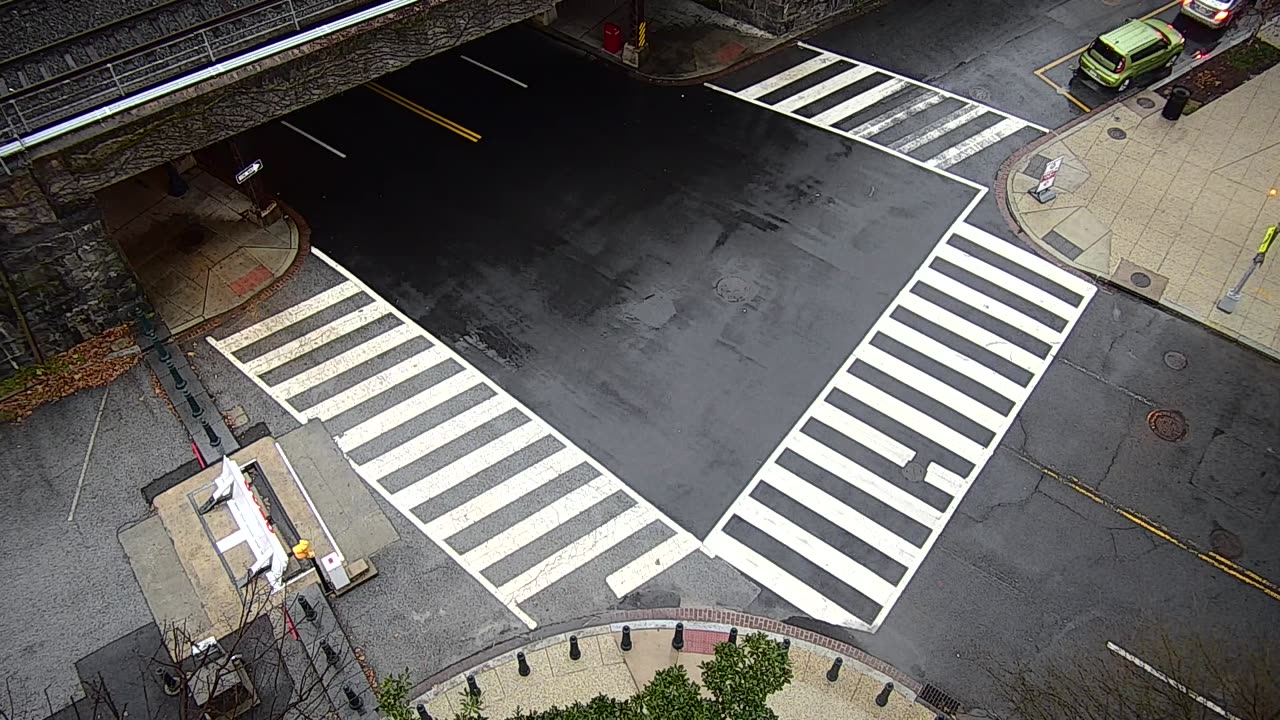 3821FHOBRFSouthwestRoof_2021-01-05_16h19min43s567ms.mp4