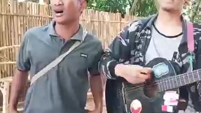 MANIS DI BIBIR MEMUTAR KATA || PENGAMEN BERSUARA MANTAP